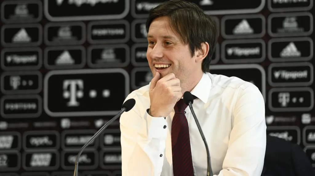 Sportovní ředitel Sparty Tomáš Rosický