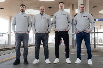 Nový realizační tým Sparty v čele s Patrikem Augustou (druhý zleva)