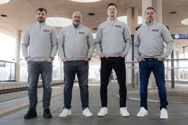 Už jsem byl hladový po každodenní práci, přiznal Augusta