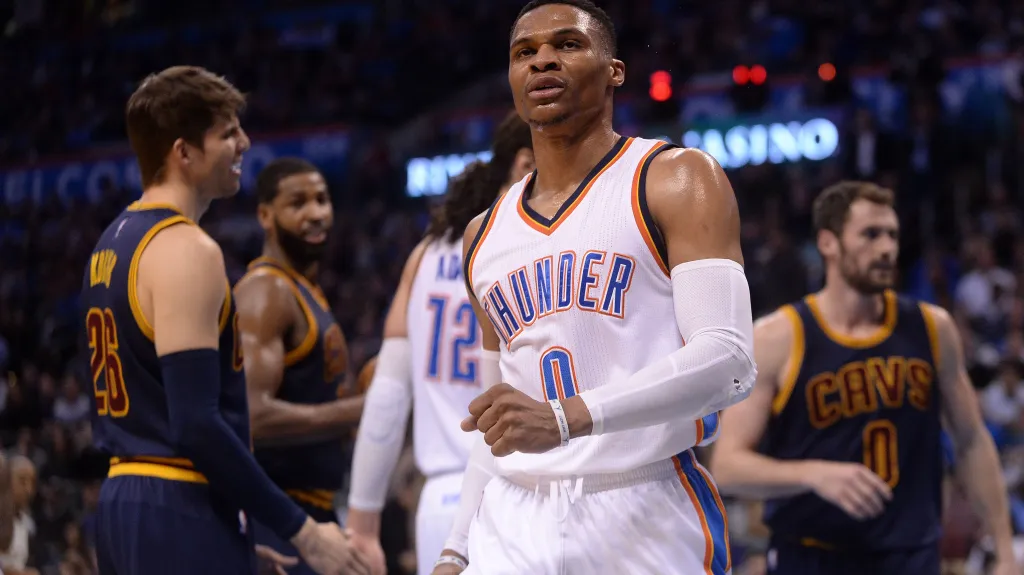 Oklahomský Russel Westbrook v utkání proti Clevelandu