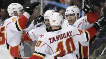 Calgary nestačilo na Anaheim