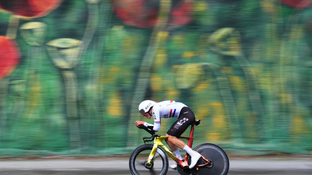 Joshua Tarling během časovky na Giro d'Italia