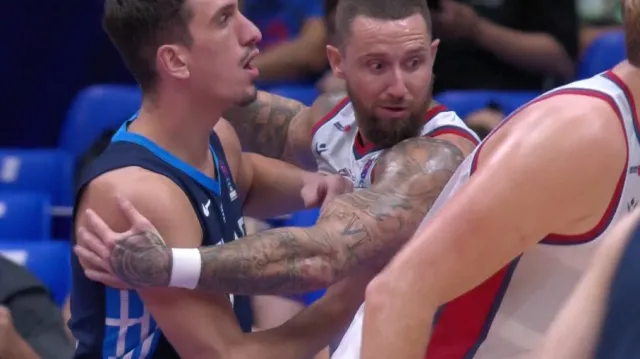 Sestřih utkání Velká Británie - Řecko