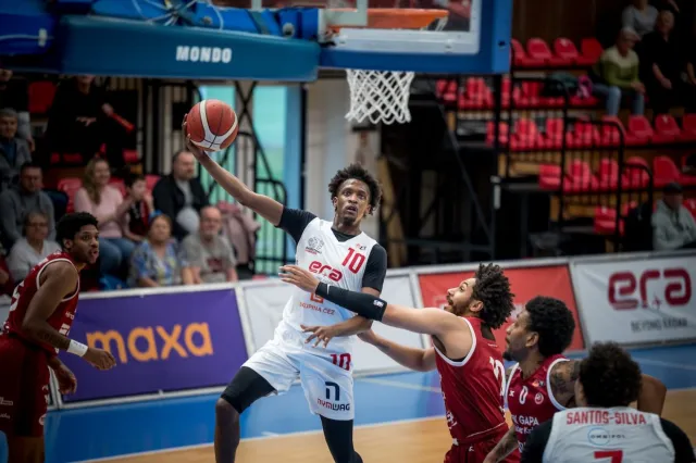 Basketbalisté Nymburka další zaváhání nedopustili, Brno ukončilo sérii proher