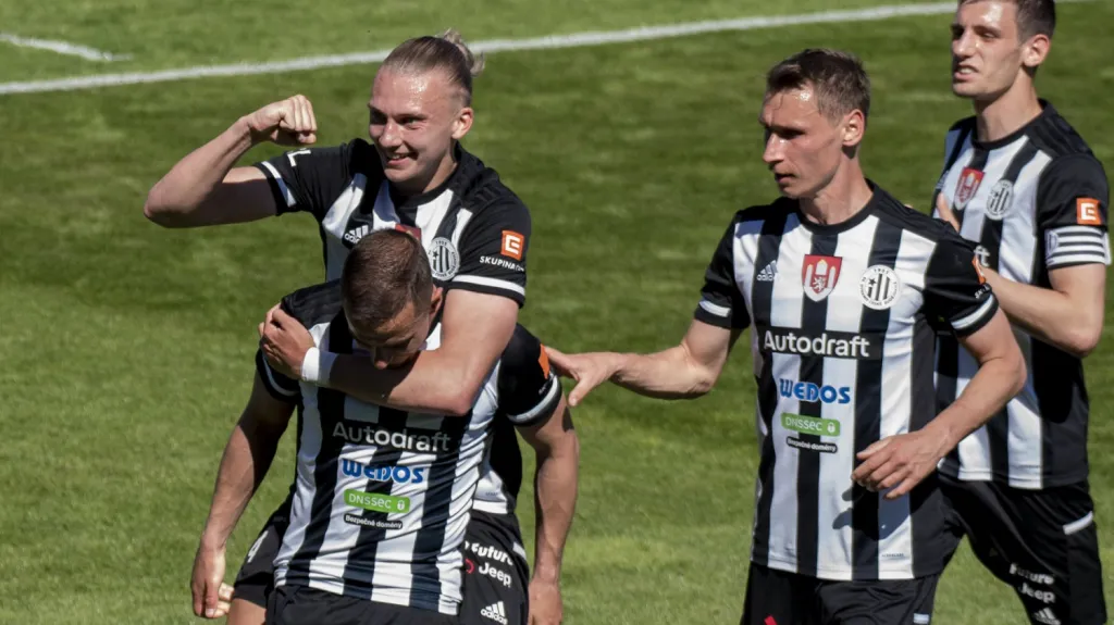 Radost fotbalistů Českých Budějovic