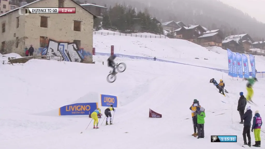 Závěr závodu žen La Sgambeda