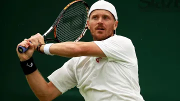 Alex Bogomolov mladší
