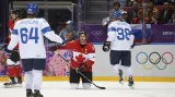 Kapitán Kanady Sidney Crosby v zápase s Finskem