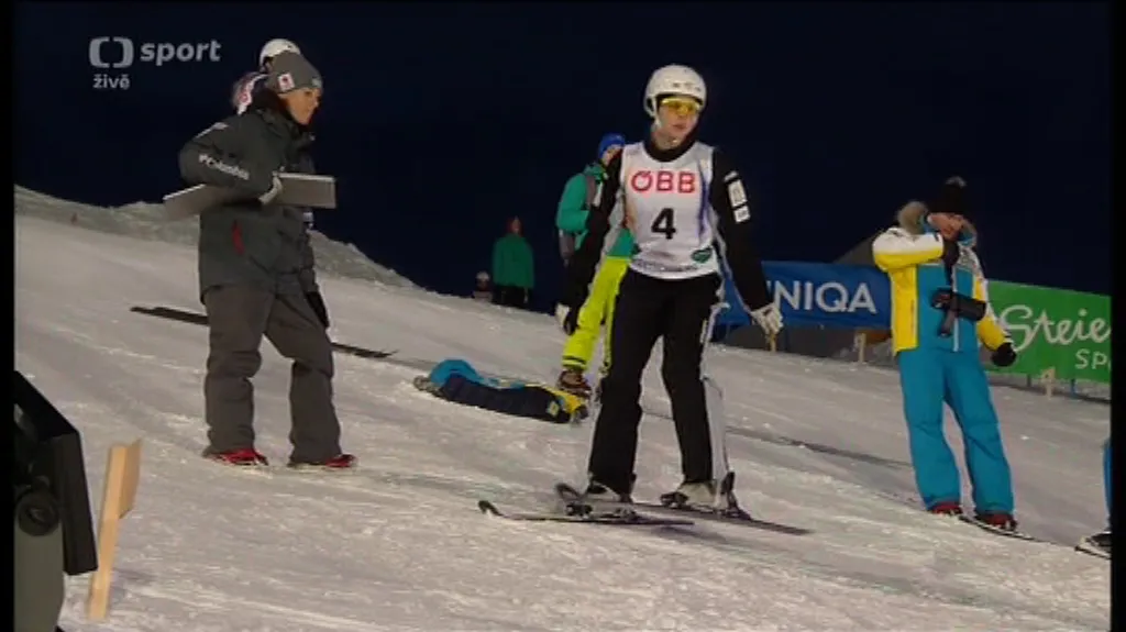 Sestřih kvalifikace akrobatických lyžařů