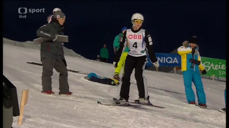 Sestřih kvalifikace akrobatických lyžařů