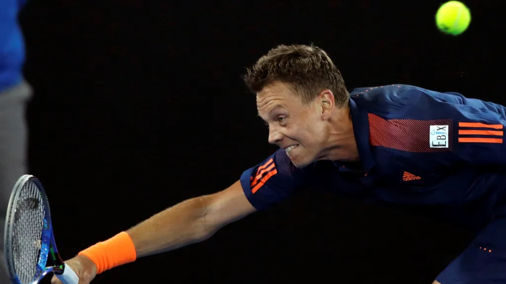 Tomáš Berdych v duelu s Rogerem Federerem