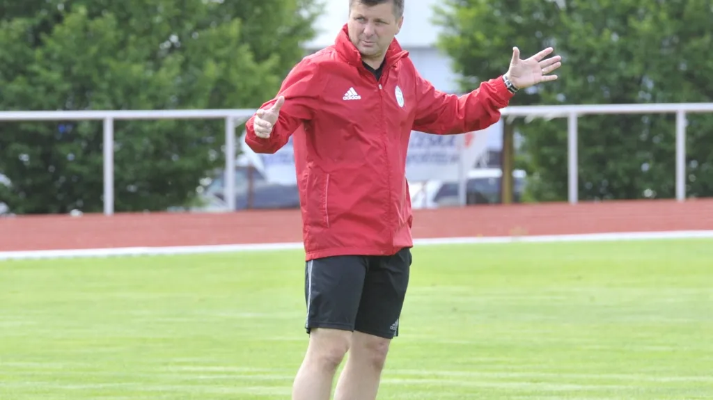 Dušan Uhrin mladší na tréninku Mladé Boleslavi