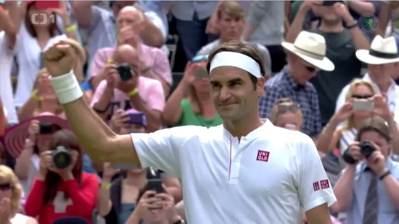 Federer a Venus Williamsová si zajistili v All England Clubu 3. kolo