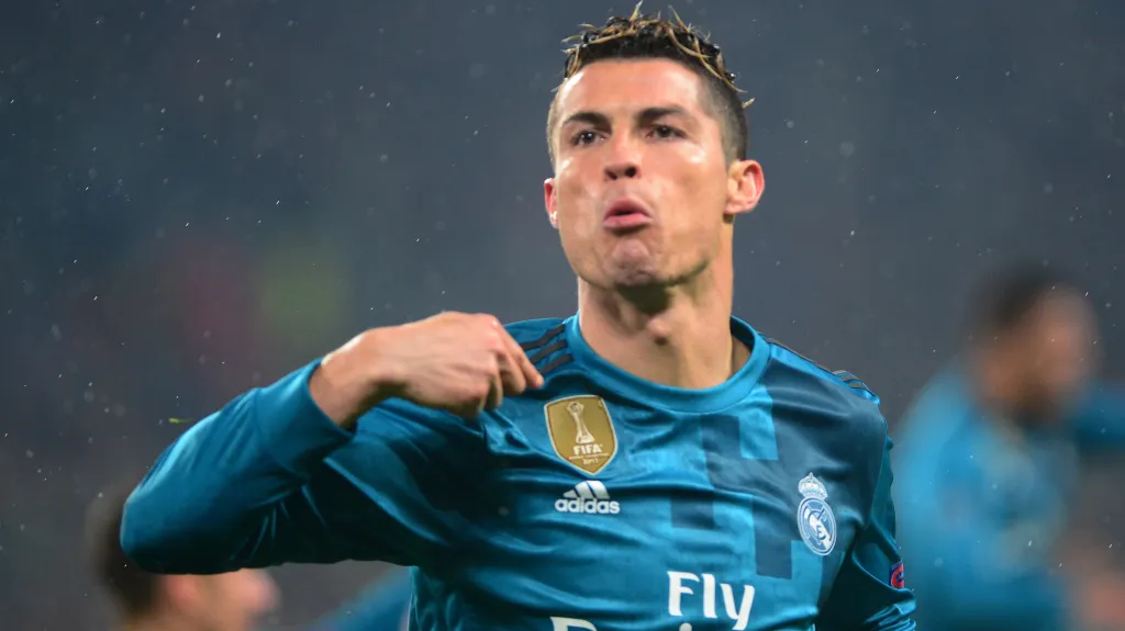 Slavící Cristiano Ronaldo