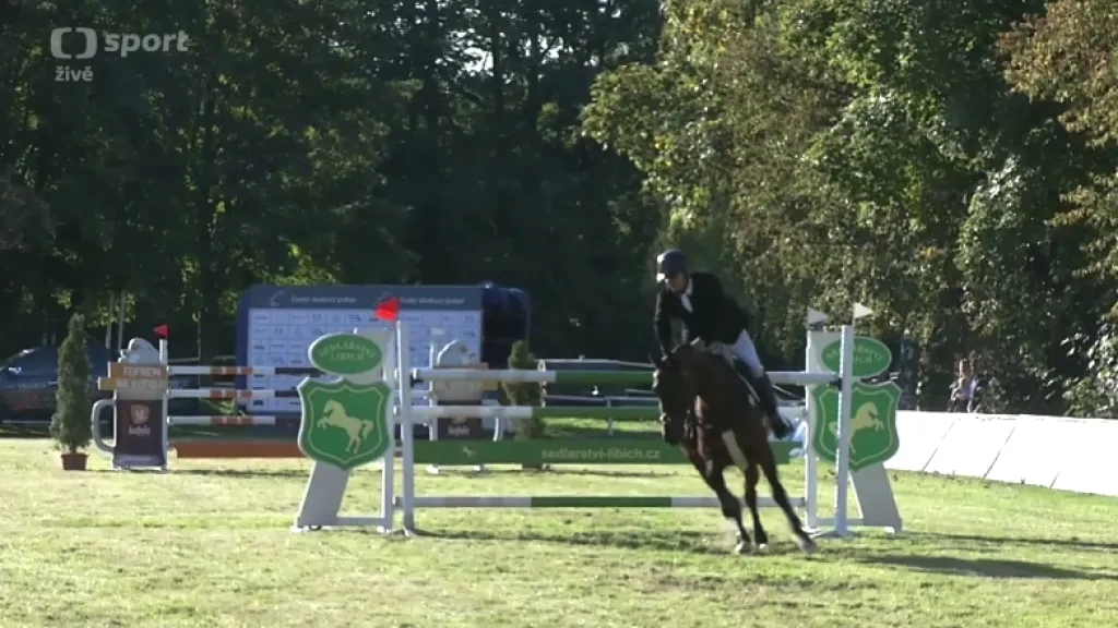 Ve Frenštátu skákal nejlépe Šulek s koněm Wavo Aramis
