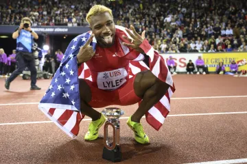 Noah Lyles slaví vítězství ve finále Diamantové ligy