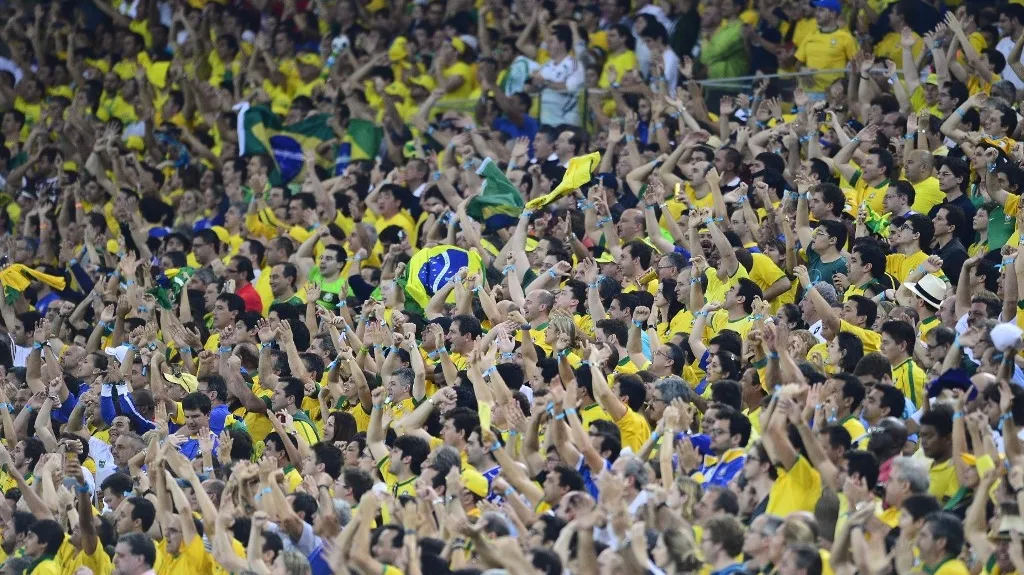 Brazilští fanoušci na Maracaná
