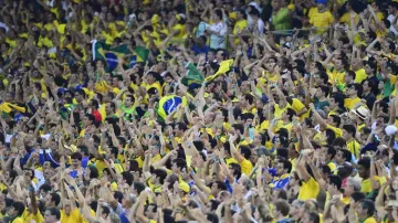 Brazilští fanoušci na Maracaná