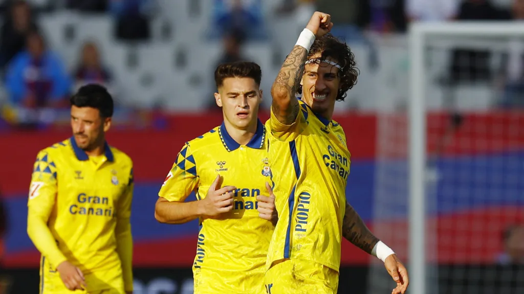 Hráči Las Palmas se radují z výhry