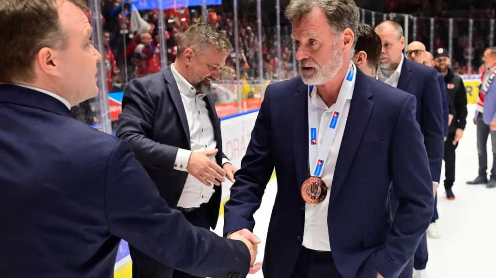 Kouč Pardubic Radim Rulík po zisku bronzu