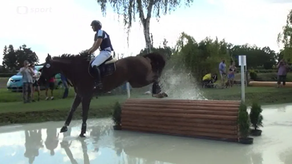 Český titul v jezdecké všestrannosti si zajistil Příhoda