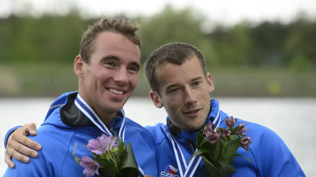 Slavící Jaroslav Radoň a Filip Dvořák 