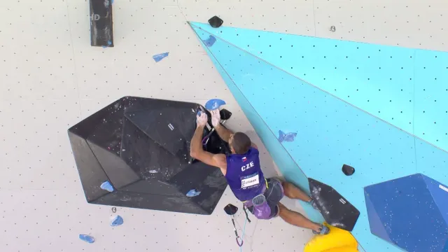 Druhý kvalifikační pokus Martina Stráníka na ME v lezení na obtížnost