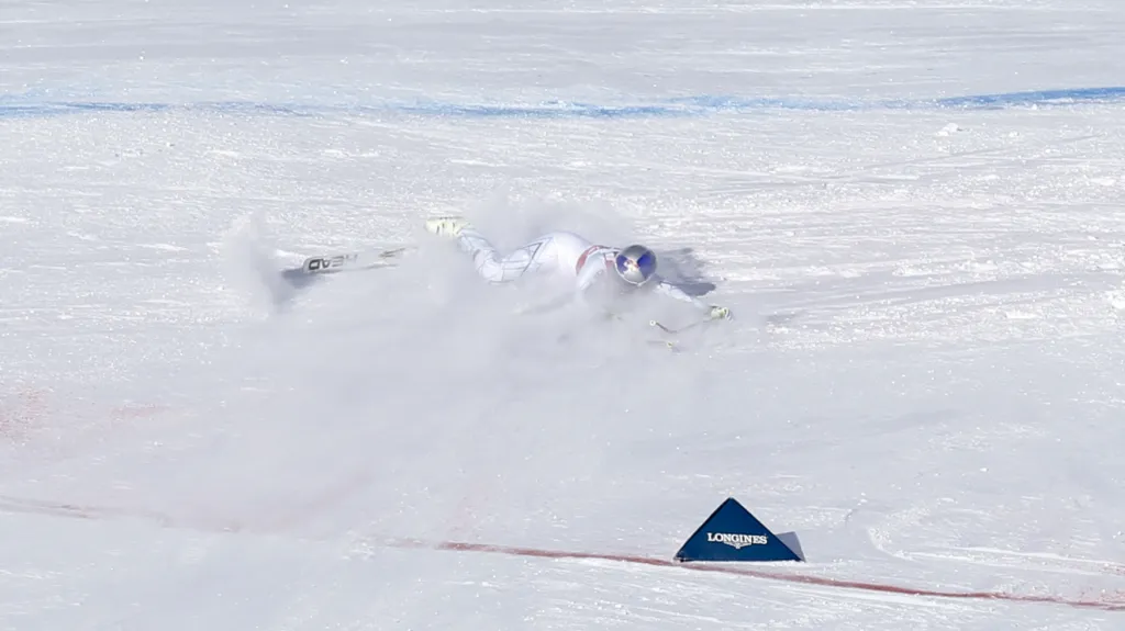 Pád Lindsey Vonnové ve sjezdu v La Thuile