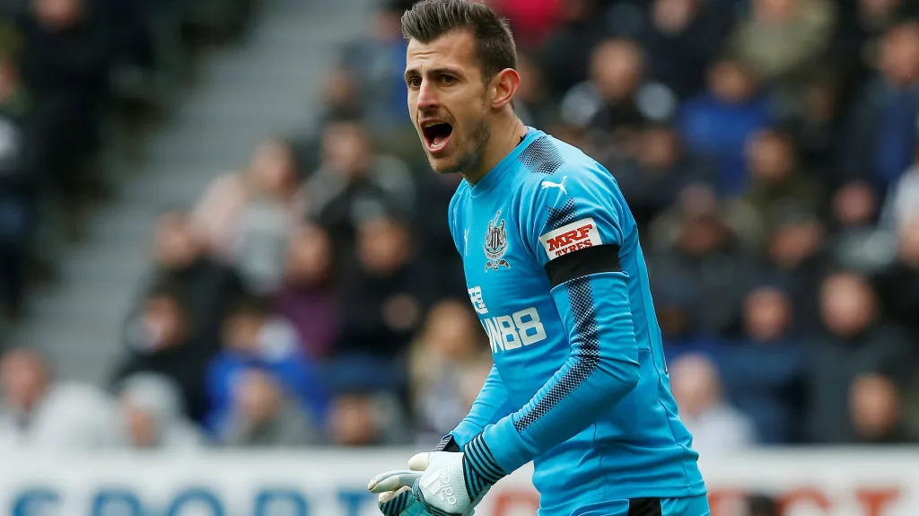 Martin Dúbravka v dresu Newcastlu