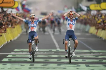 Frank van den Broek a Romain Bardet