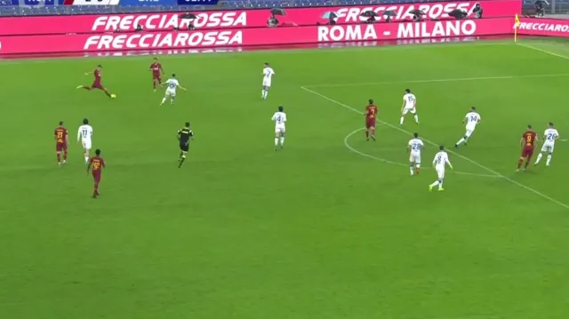 Fotbalisté AS Řím doma nedali šanci poslední Brescii