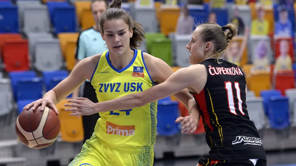 Finále ŽBL: USK Praha - Hradec Králové