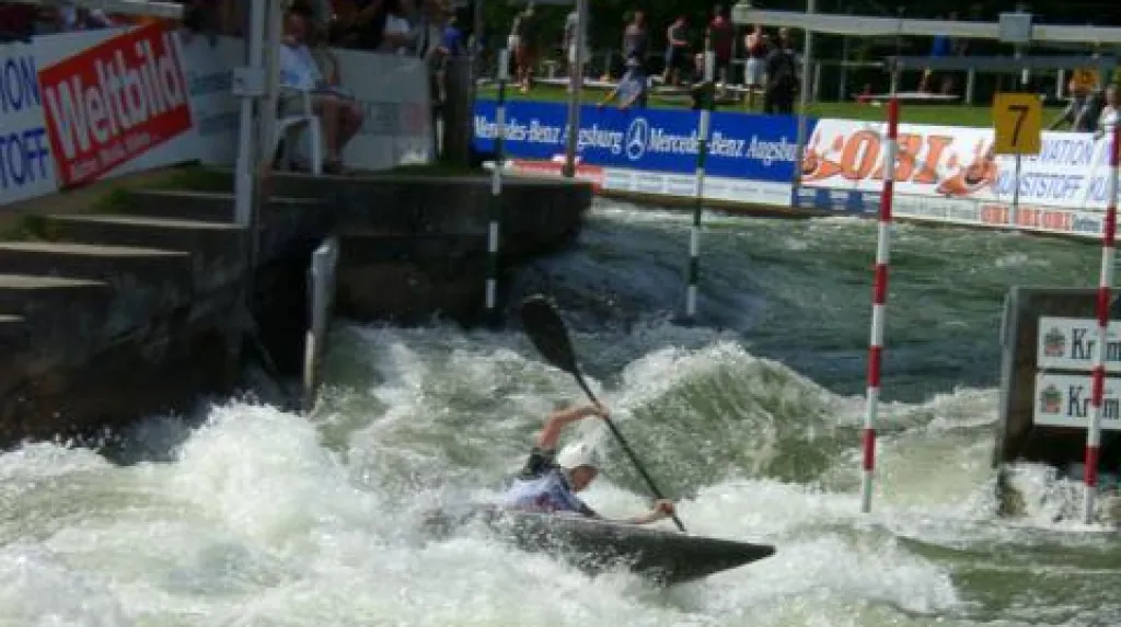 Vodní slalom