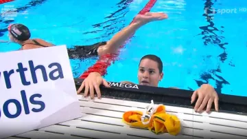 Kaylee McKeownová je vítězkou znakařské stovky