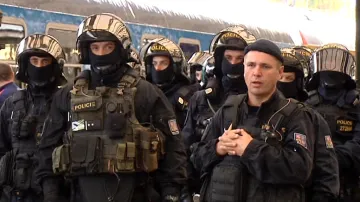 Policisté čekají na ostravské fanoušky