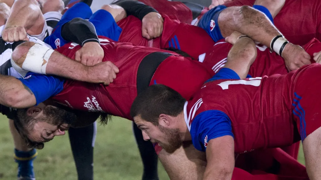 Čeští ragbisté v mlýnu