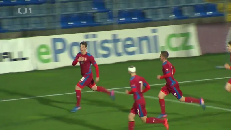 Česká devatenáctka porazila i Skotsko a postup je na dosah