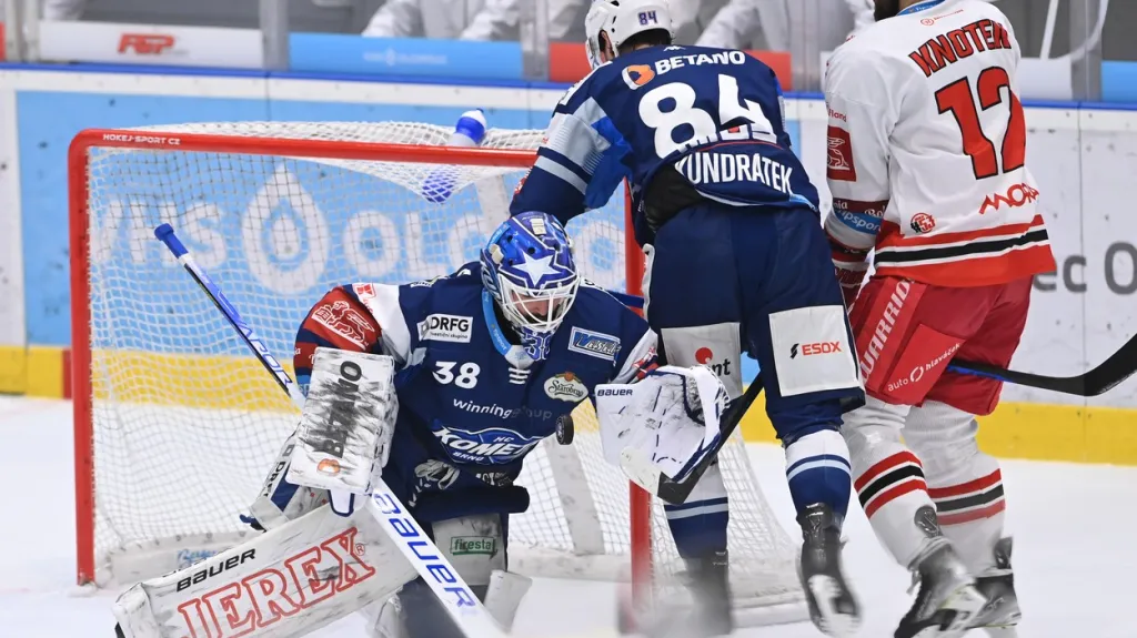 Dominik Furch v brněnské brance v utkání proti Olomouci