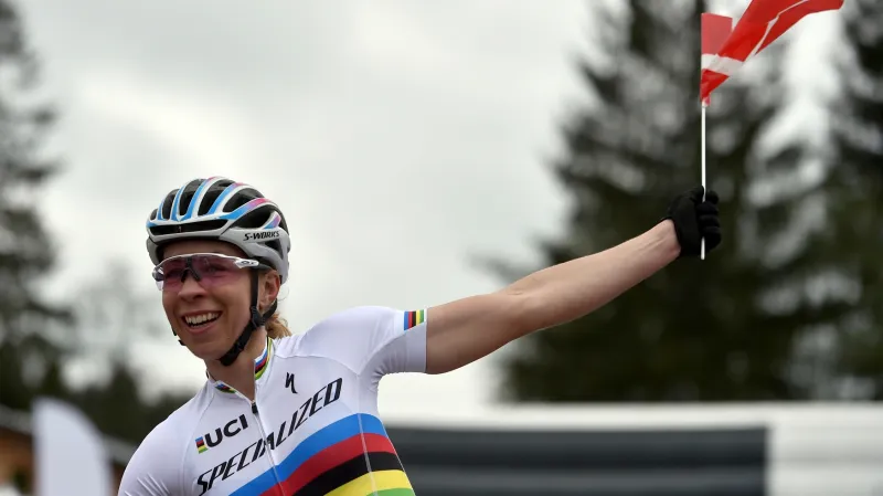 Langvadová proti zbytku světa. Nové Město vidělo suverénní triumf