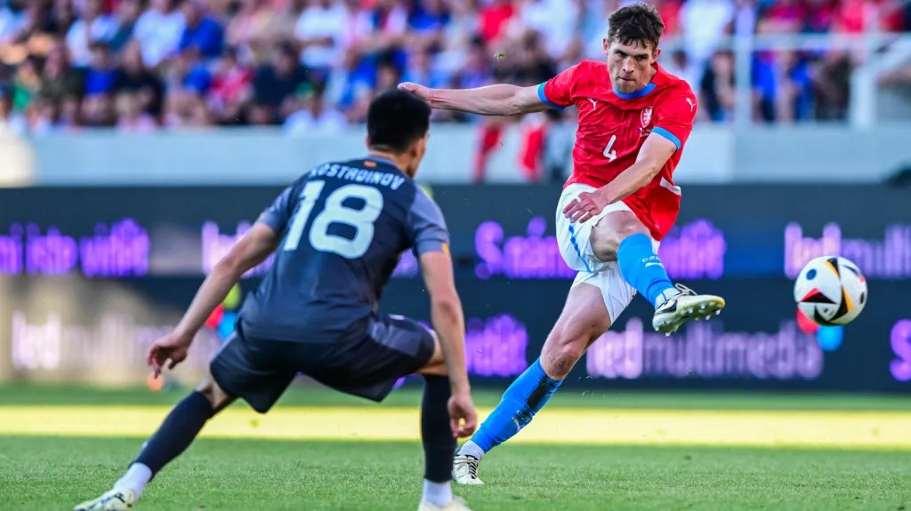 Český obránce Robin Hranáč