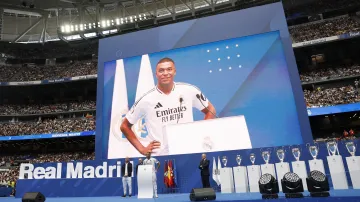 Real Madrid pojal představení Kyliana Mbappého velkolepě