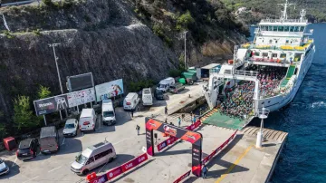 Martin Stošek vede v Chorvatsku po třetí etapě závod 4Islands Epic