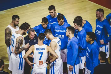 Čeští basketbalisté na tréninku pod vedením Ginzburga