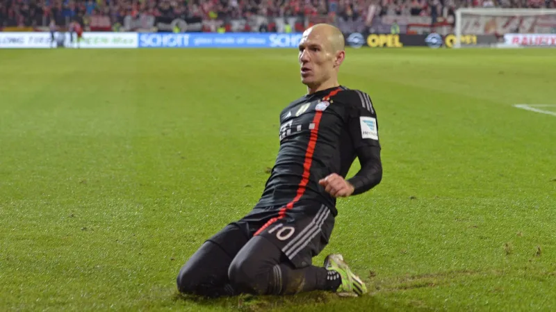 Slavící Arjen Robben z Bayernu