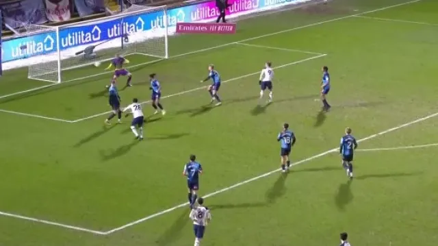 Tottenham v FA Cupu v klidu postoupil