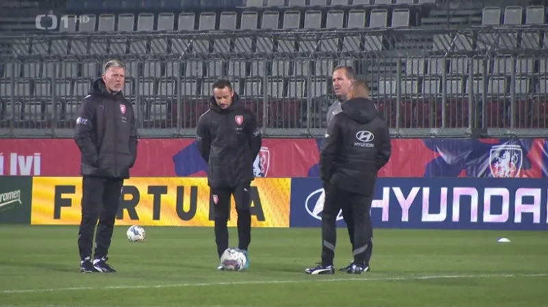 Proti Faerům bude chytat Pavlenka, trenéři spoléhají na ustálenou osu zálohy