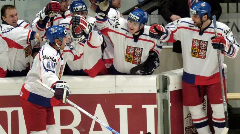 Hokejisté slaví ve finále MS 2005 ve Vídni