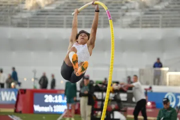 Armand Duplantis na Diamantové lize v Eugene