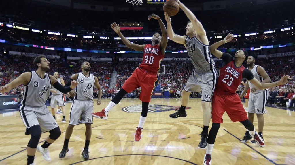 New Orleans - San Antonio