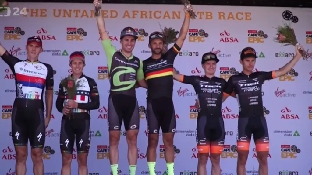 Kulhavý drží na Cape Epic druhé místo